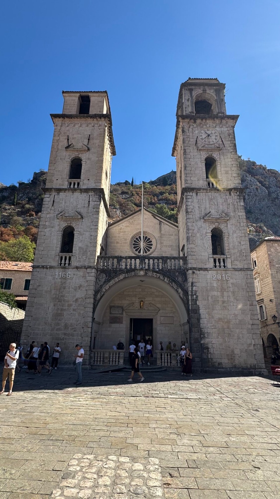 Montenegro - Kotor - Kathedrale des Heiligen Tryphon, ein historisches Juwel aus dem Jahr 1166.