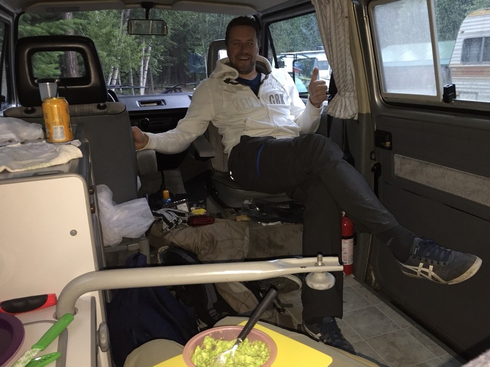 Canada - Clearwater - Die stoel blijkt te draaien!! Hoe gezellig!
