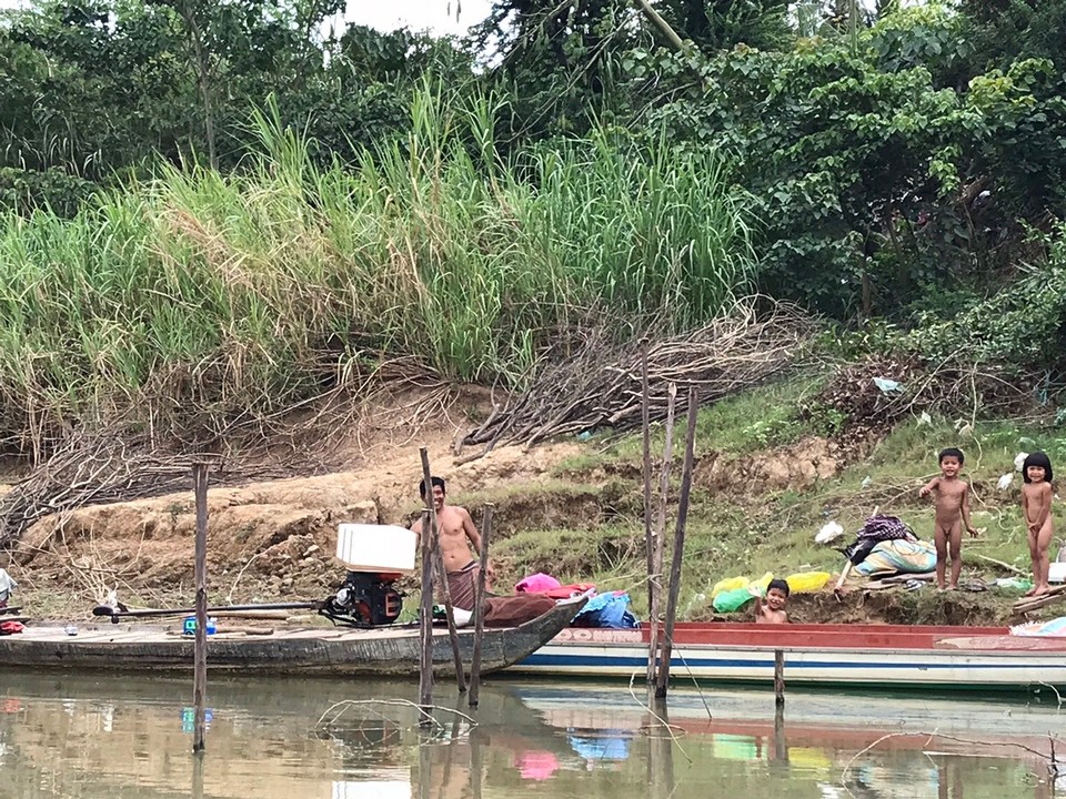 Cambodia - Battambang - Somewhere down the crazy (Sangker) river