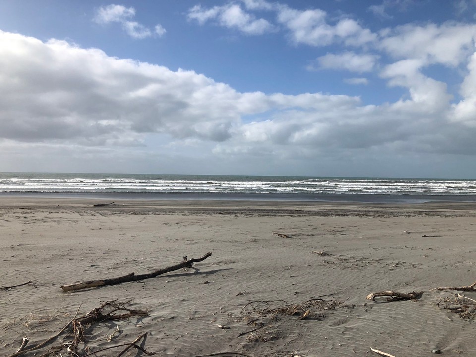 Neuseeland - Carters Beach - Der Campingplatz ist direkt am Carter’s Beach. 