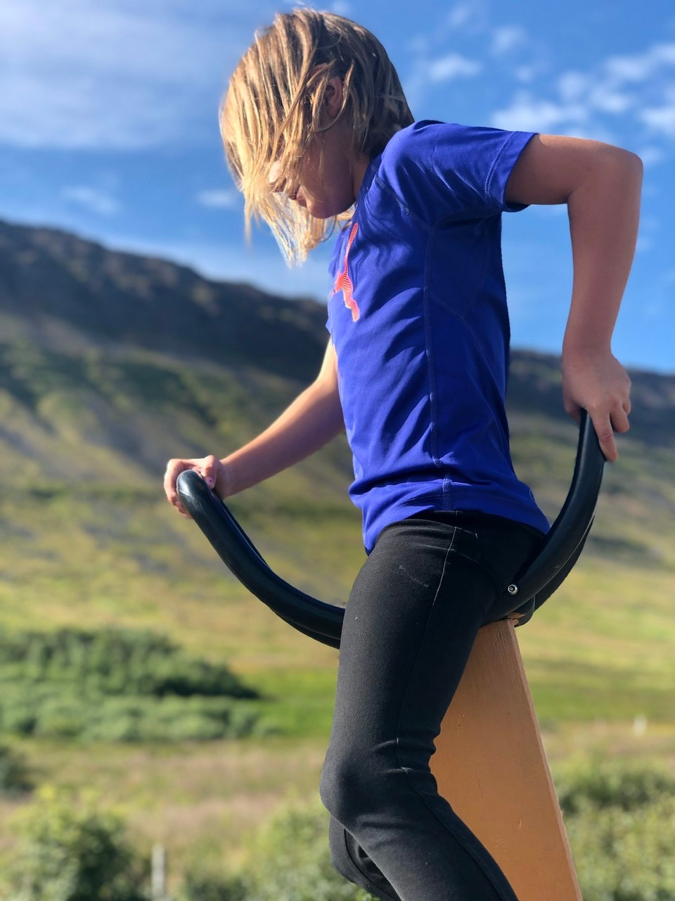 Island - Súðavík - Auch sehr nett... Da wird mir schon beim zusehen schlecht...🤪 das Ding dreht sich nämlich wie wild!