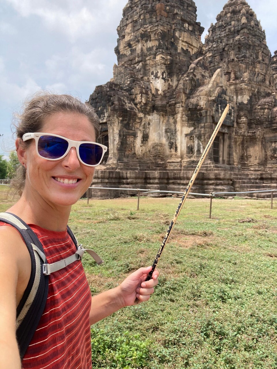 Thailand - Uttaradit - Diesmal bin ich mit nem Stock gegen die Affen gewappnet 😅
