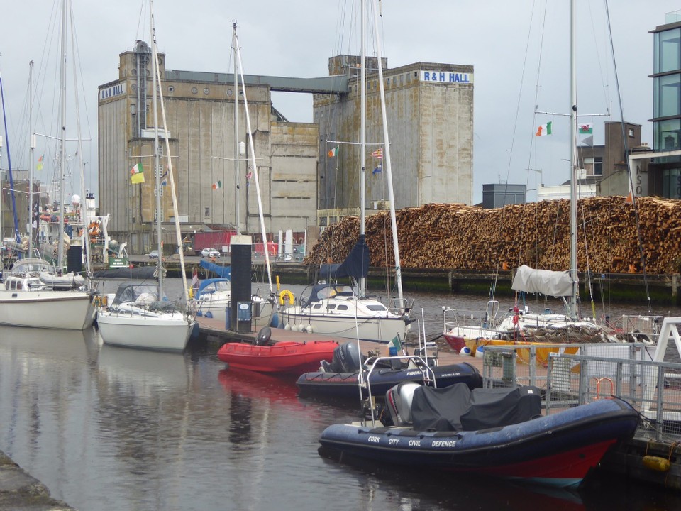 Ireland - Cork - The City Pontoon. We had decided not to motor up river because we thought it might be industrial and busy, with the possibility of rafting. In fact, it looks a quiet spot, and today, at least, they was room to berth alongside.