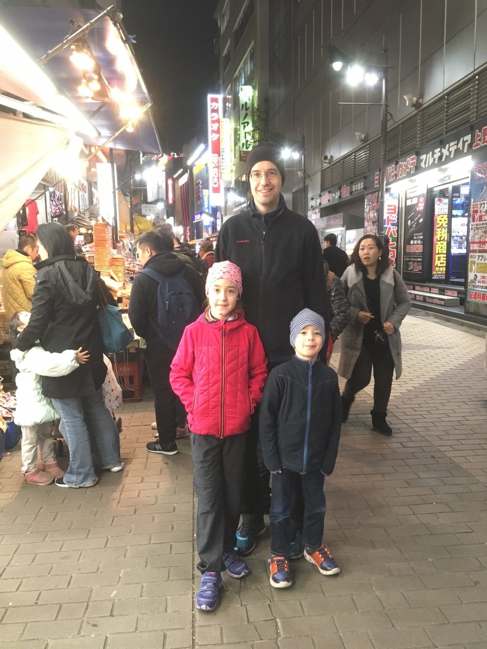 Japan - Taito-Ku - Wir geniessen einen Abendrundgang in Ameyoko.