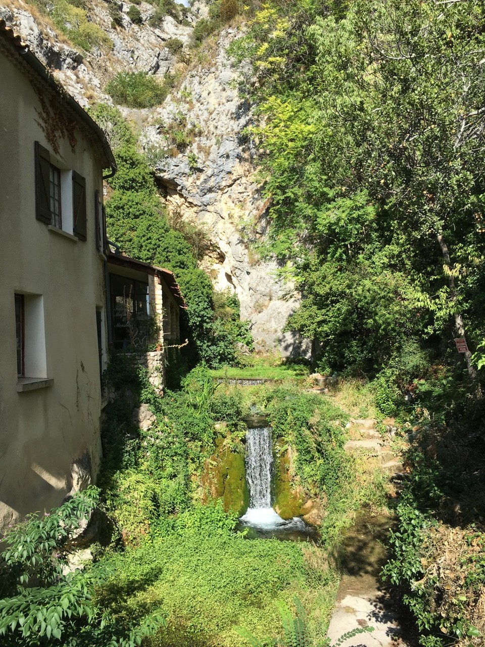 Frankreich - Moustiers-Sainte-Marie - 