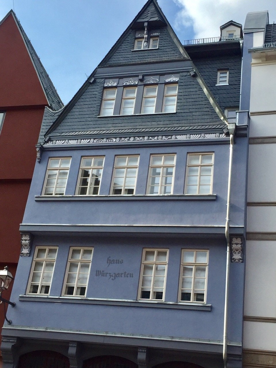 Deutschland - Frankfurt am Main - Rekonstruiertes historisches schönes Haus.