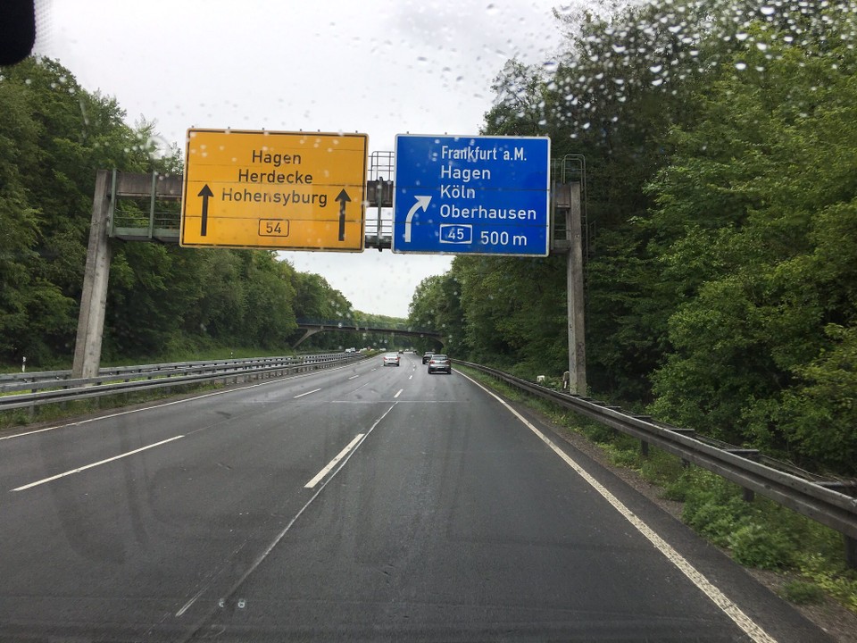 Deutschland - Dortmund - Wir lassen den Regen hinter uns - hoffentlich :)
