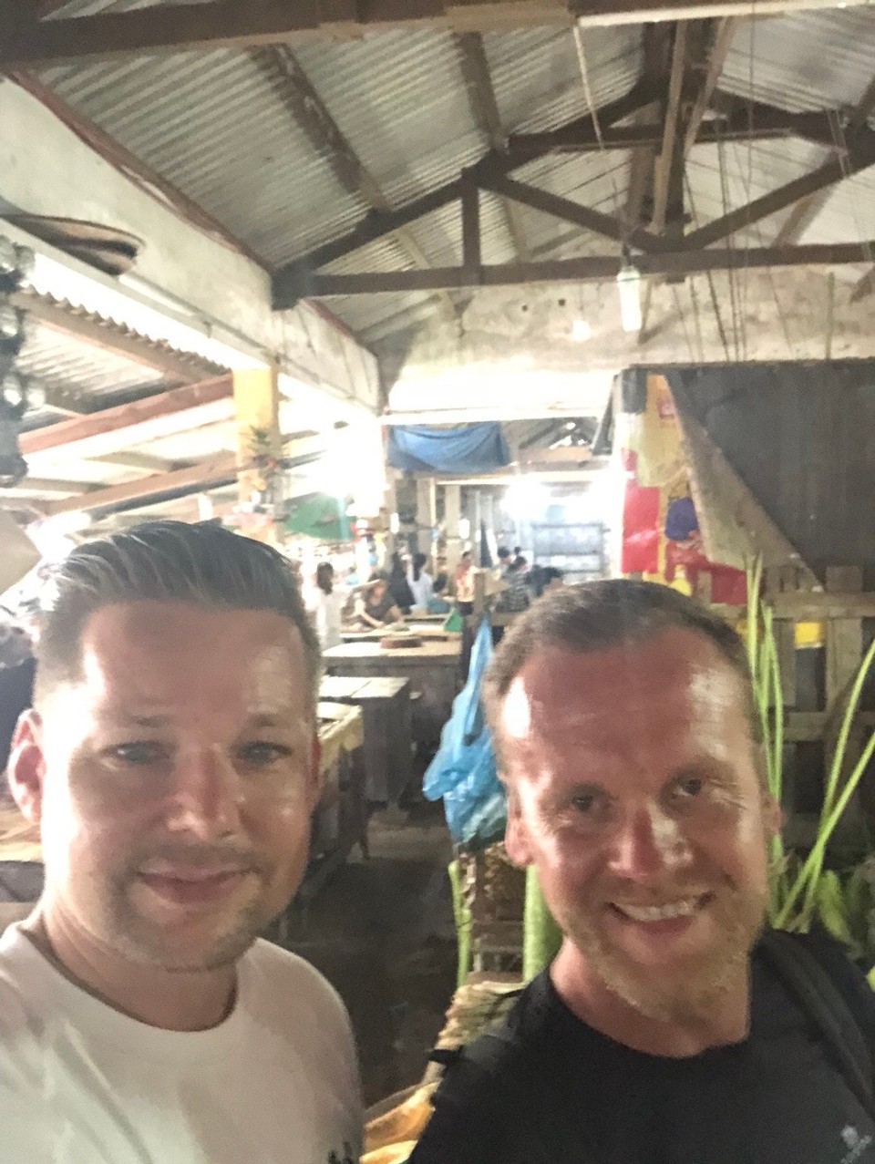 Vietnam - Hội An - Wir erobern den lokalen Markt aber irgendwie sind wir hier die Attraktion🤔