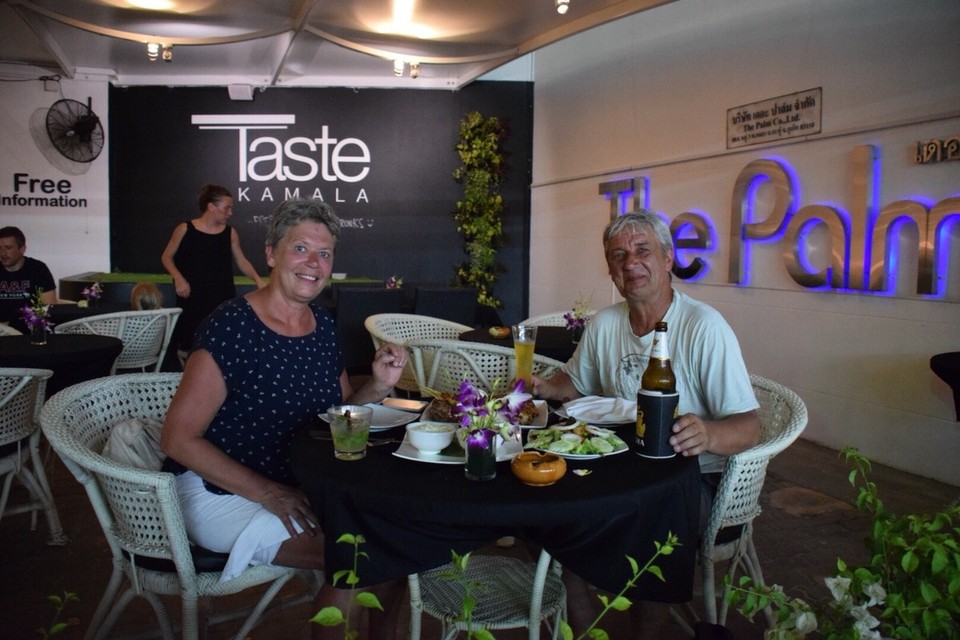 Thailand - Amphoe Mueang Phuket - Nach soviel Abenteuer, erst mal ein kleines BBQ zum Ausklang des Tages, also bis morgen... 🤗😴