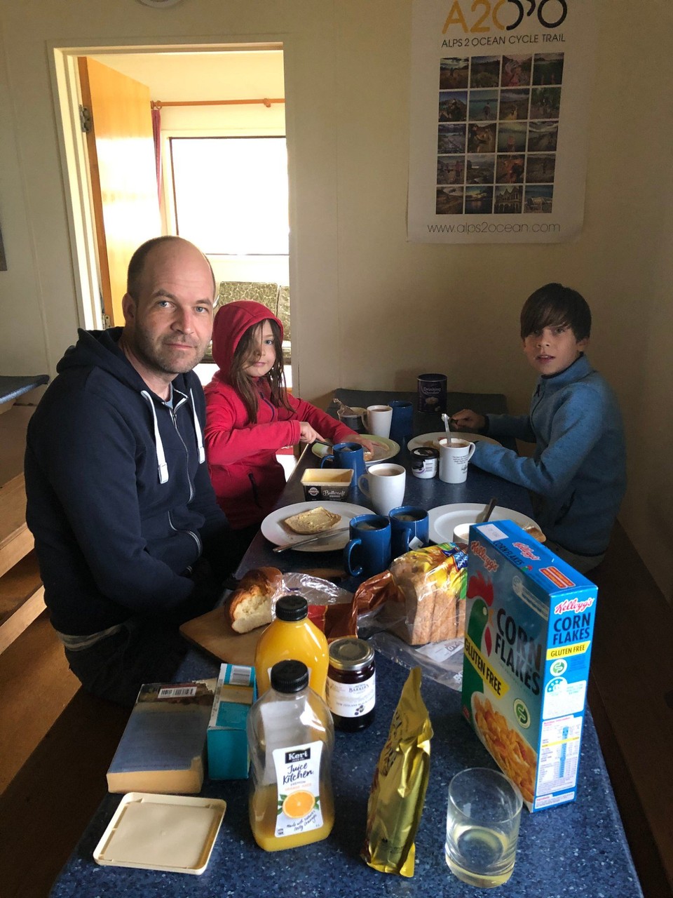 Neuseeland - Manapouri - Frühstück in der Gemeinschaftsküche