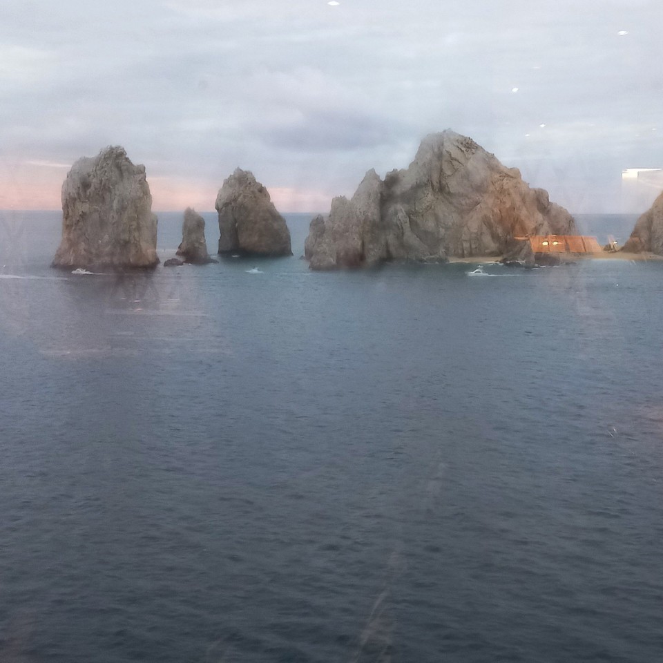 Mexiko - Cabo San Lucas - Guten Morgen Cabo San Lucas, Blick aus der Kabine auf den südlichsten Teil der Baia California. 