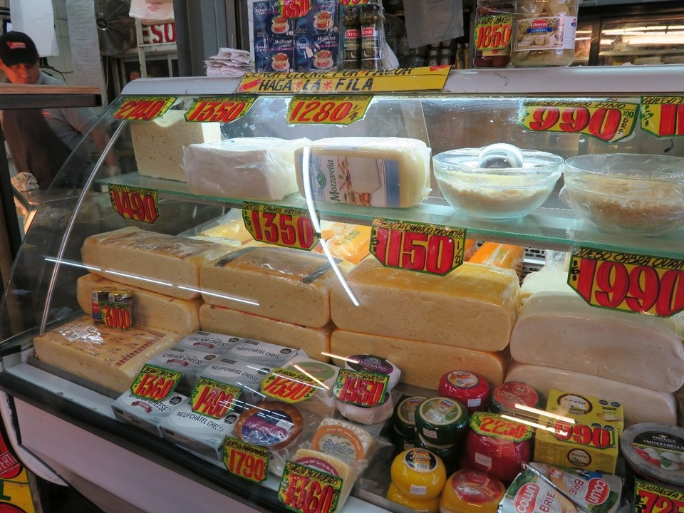 Chile - Santiago - un peu de fromages, mais ce n'est pas hyper varié