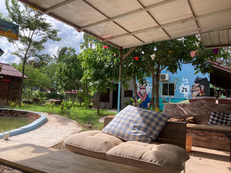 Kambodscha - Kampot - Im Hostel angekommen, erstmal in der Hängematte chillen 😎