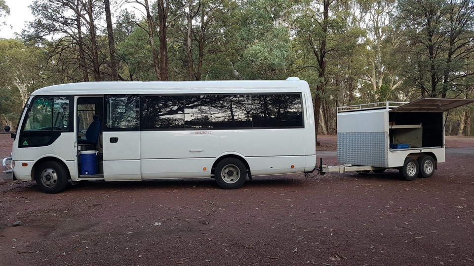 Australien - Via Hawker - Unser Bus Gertrud.