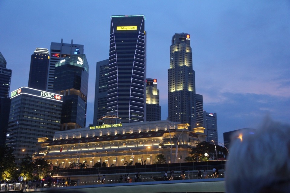 Singapur - Singapur - Und dann das Alte Ehrwürdige Fullerton-Hotel