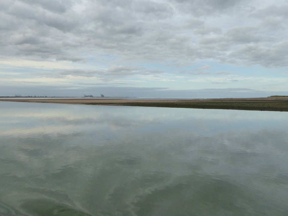 United Kingdom - Walton On The Naze - Such a contrast to the rough seas earlier. The calm before the storm?