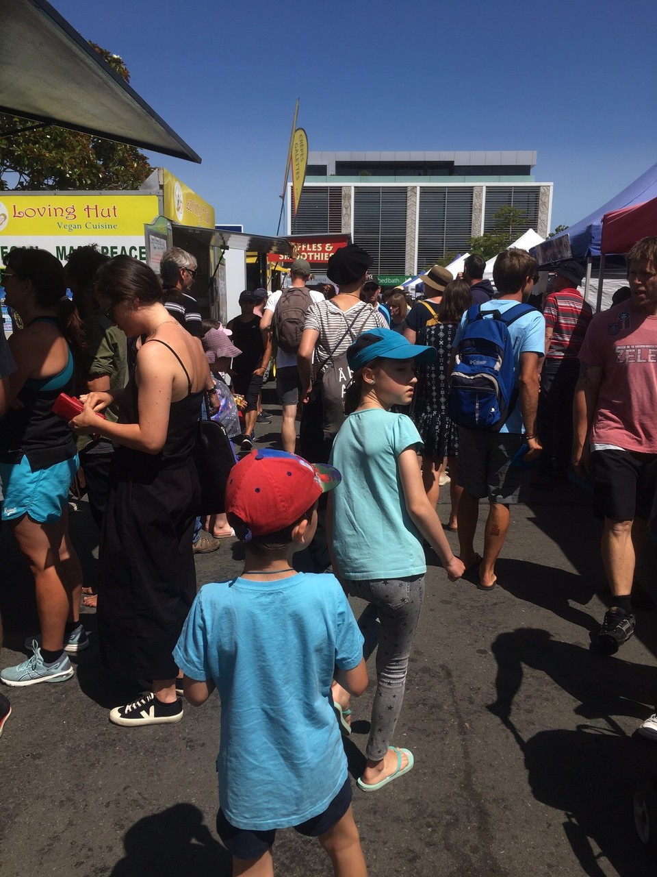 Neuseeland - Nelson - Wir machen einen Zwischenhalt in Nelson. Heute ist Samstagsmarkt und wir schlendern durch den Markt.