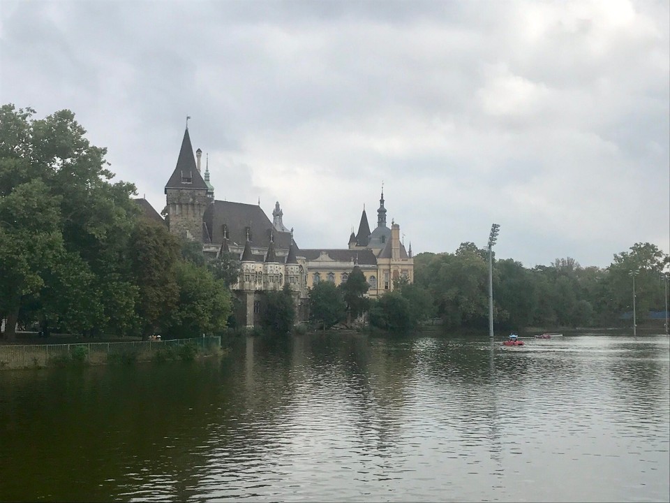 Ungarn - Budapest XIV. kerület - Vajdahunyad-Burg | Stadtwäldchen-See