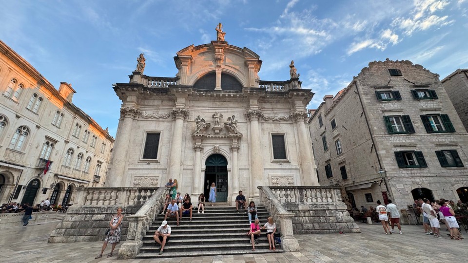 Kroatien - Dubrovnik - Kirche des Heiligen Blasius
von 1715 im venezianischen Barockstil mit einer vor einem Brand geretteten Statue des Heiligen Blasius.