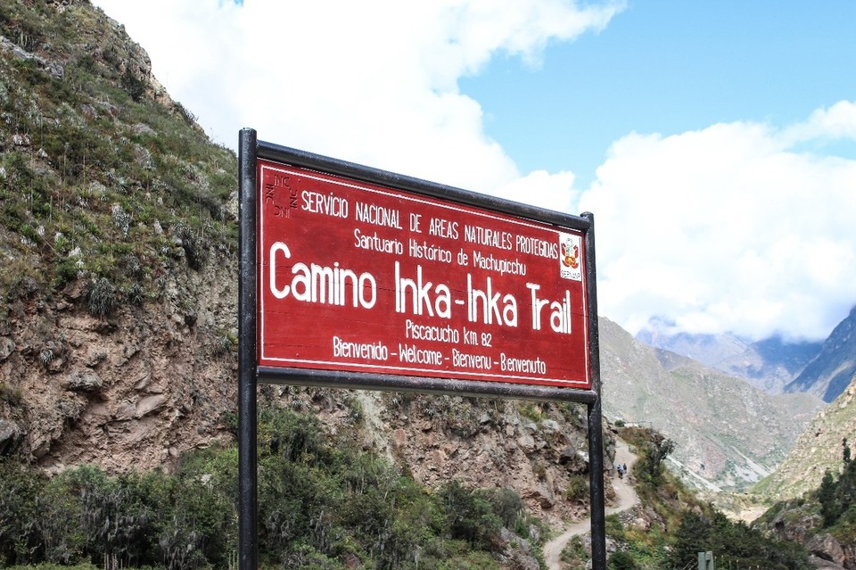 Peru - unbekannt - Start des 4tägigen  Inka Trails - wir sind sehr aufgeregt, was uns erwartet