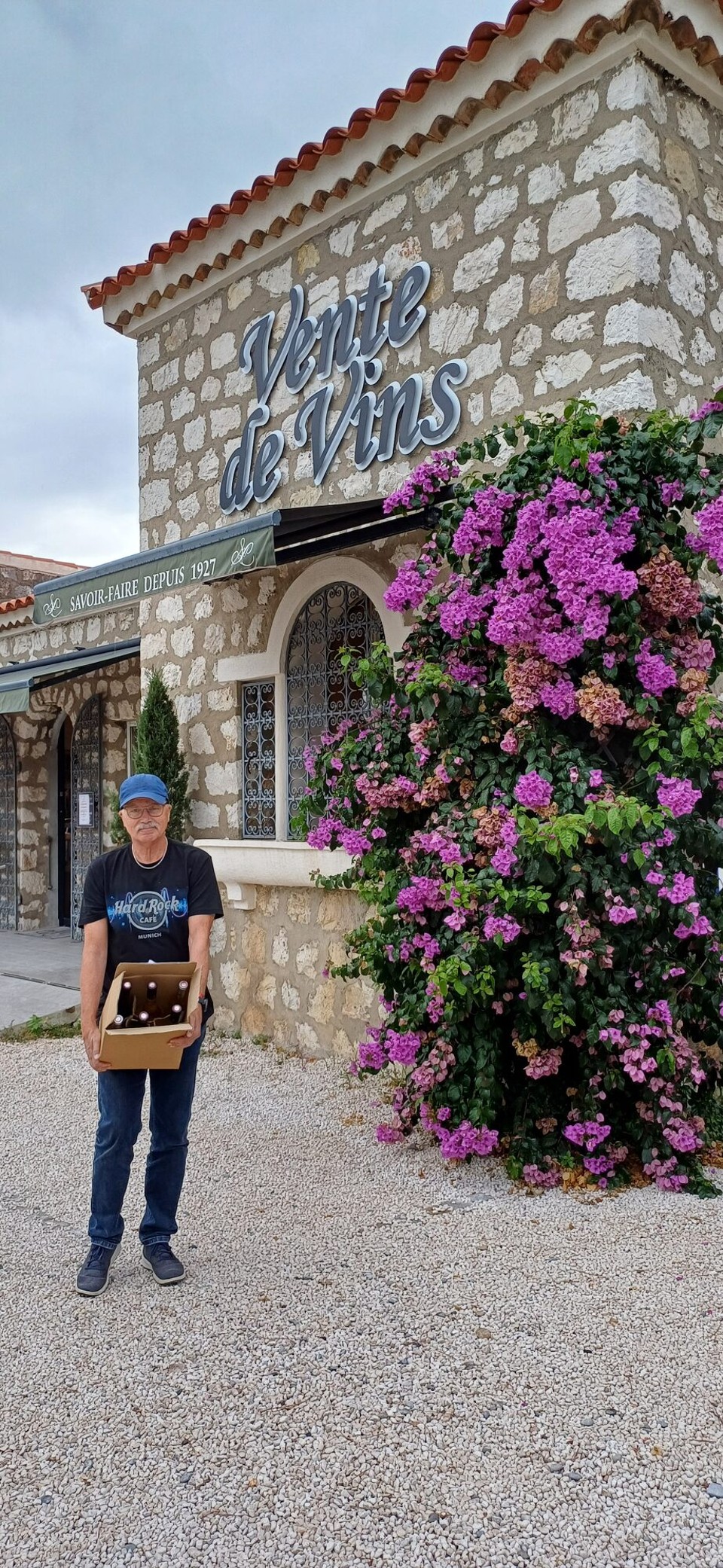 Frankreich - Villeneuve-Loubet - So, ein paar Flaschen Wein haben wir 