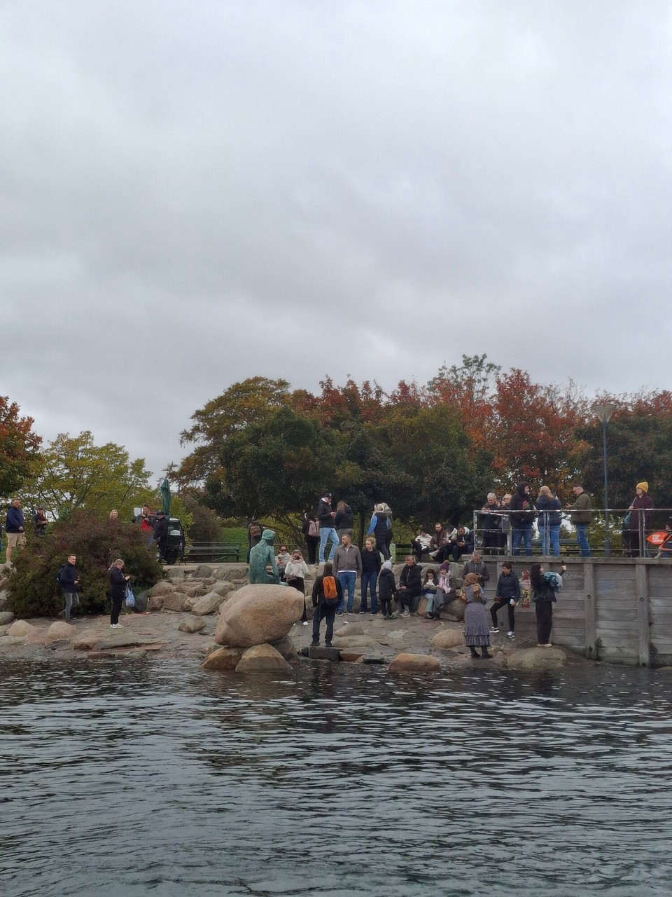 Dänemark - Nyhavn (Københavns Havn) - Bei der kleinen Meerjungfrau war auch heute wieder viel los 😂