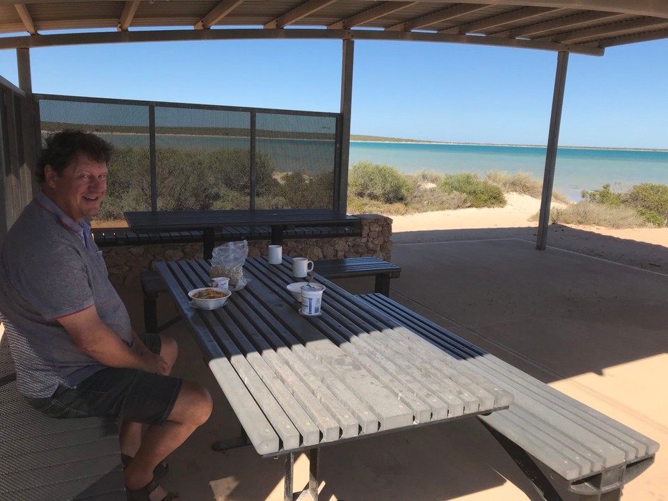 Australien - Denham - Frühstück am Littel Lagoon