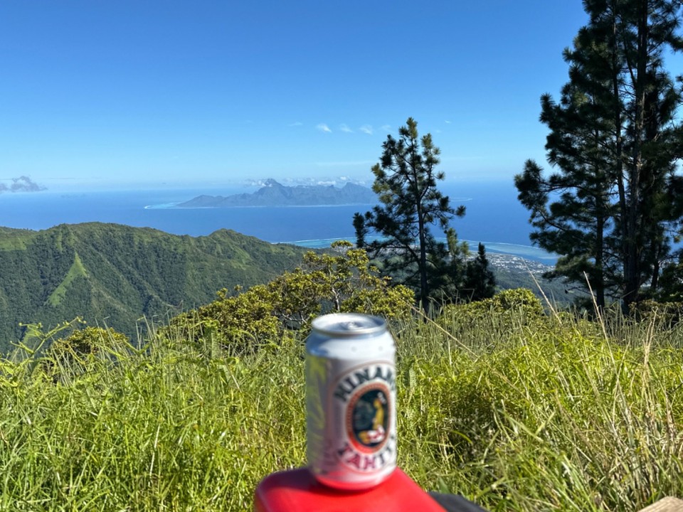 Französisch-Polynesien - Papeete - Gipfelbier 😀