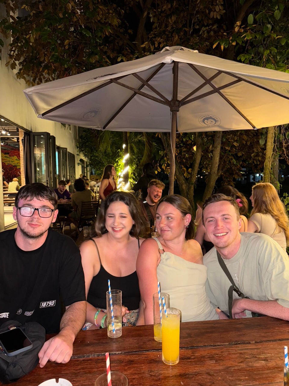 Vietnam - Hoi An - Cute pic with the awesome foursome 