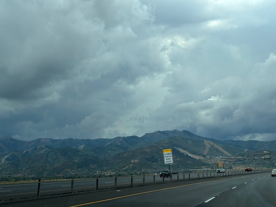 Vereinigte Staaten - Salt Lake City - Chorz vor Salt Lake City hemmer denn no en Skipiste gspotted.🏂😂