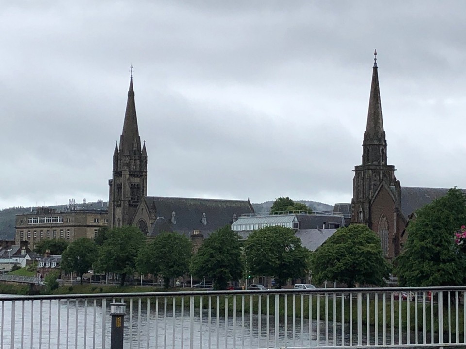 Vereinigtes Königreich - Inverness - Und Kirchen gibt es hier wirklich an jeder Ecke.