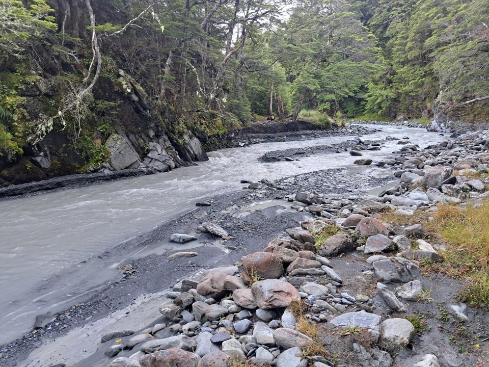 Neuseeland - John Creek - Der Fluss musste 12X durchquert werden 