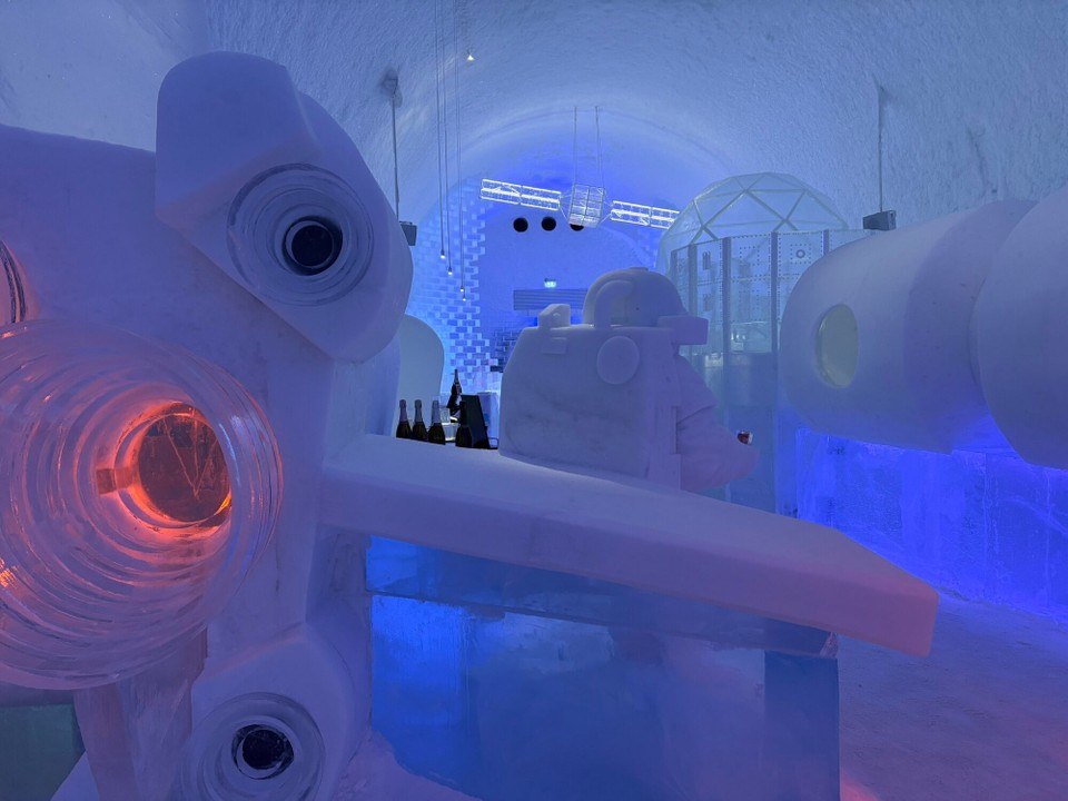 Schweden - Kiruna - Tolle Eisbar mit…