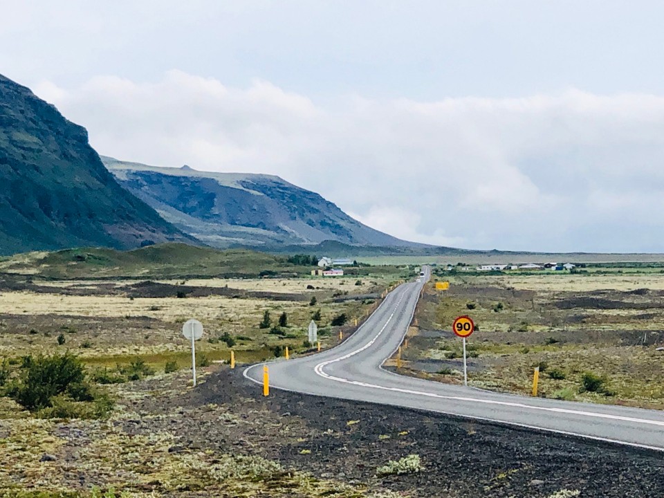 Island - Sveitarfélagið Hornafjörður - Ein letzter Blick zurück und dann geht es weiter in Richtung Südisland...