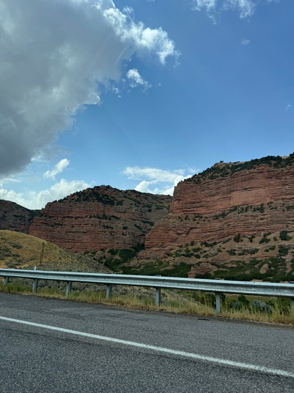 Vereinigte Staaten - Salt Lake City - Höt esch s‘Wetter schlächt gsi. Drum hend mier üs scho gester entschiede für 2 Nächt es Hotel in Salt Lake City z‘bueche, anstatt no en Nacht im Zält, im Lake Teton Nationalpark z‘übernachte.🙈
