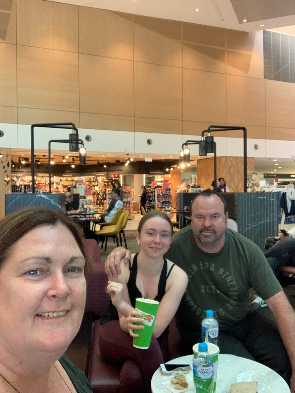 Australia - Mascot - Sydney airport waiting to board out flight to Bangkok 🇹🇭