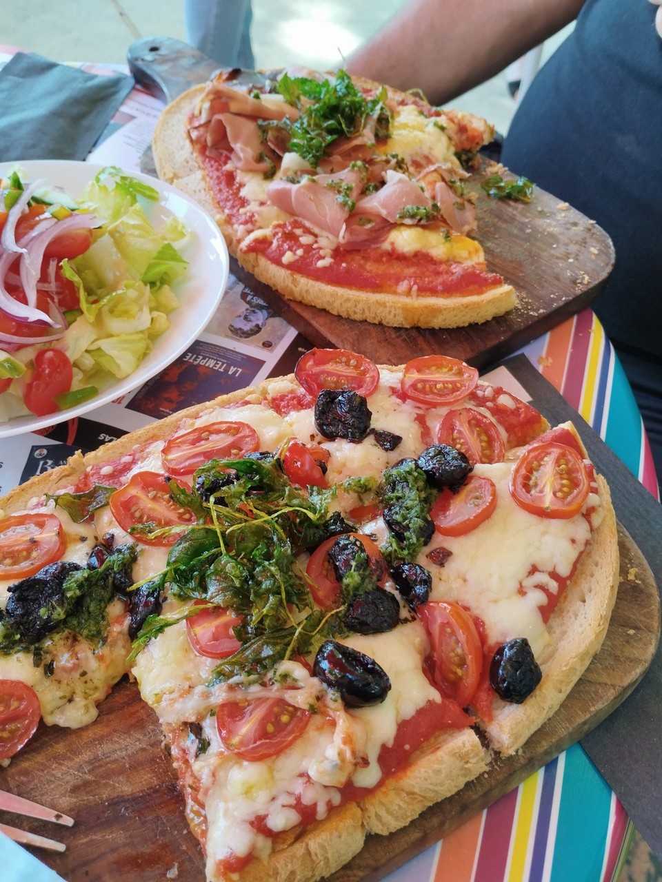 Frankreich - Avignon - Unser sehr leckeres Mittagessen: Bruschetta 😋😋
