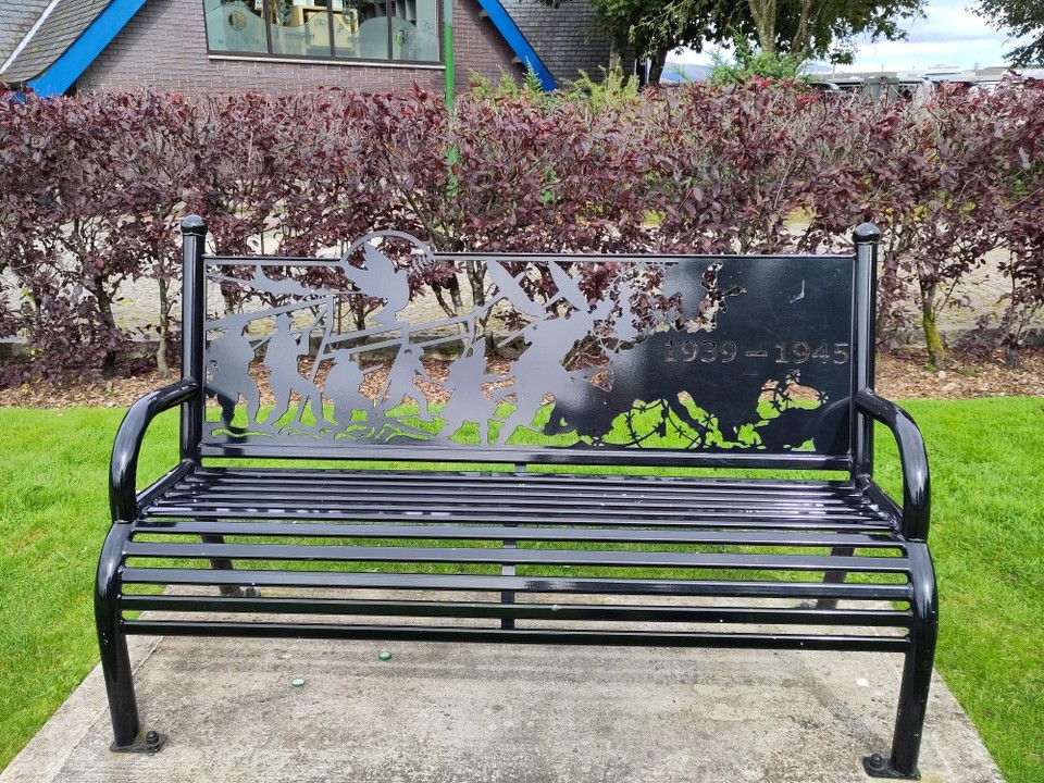 Vereinigtes Königreich - Portree - Parkbank mit speziellem Look