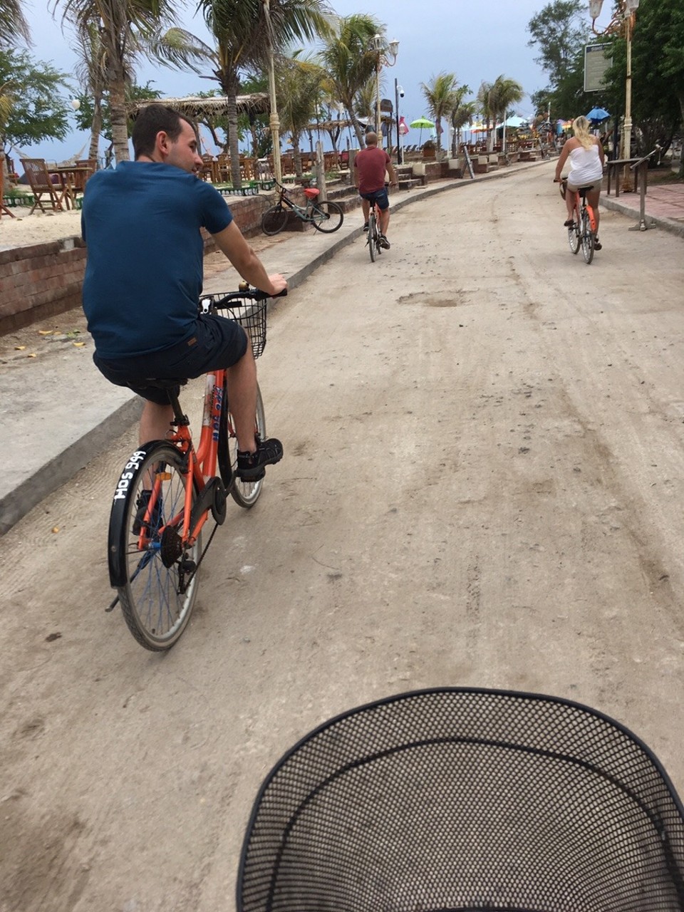 Indonesien - Lombok Utara - Los geht die Fahrt!