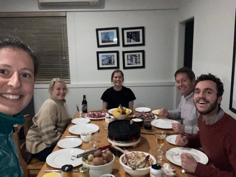 Neuseeland - Christchurch - Neue nette Leute bei denen wir jetzt wohnen 🥳😎 Lee, Milli (war nur zum Abendessen da 😅) und Garry