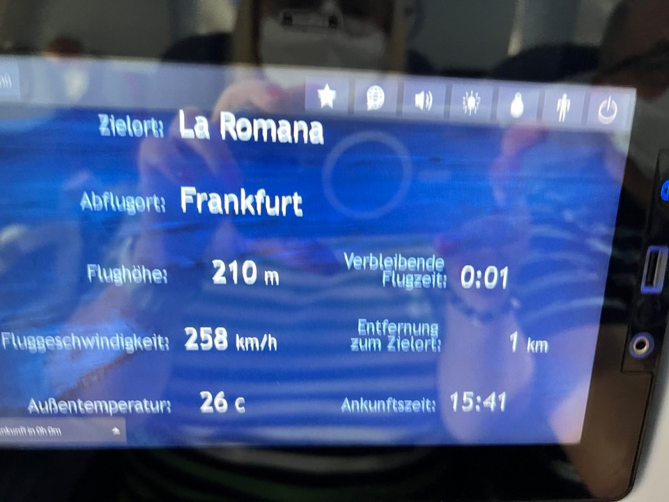 Deutschland - Frankfurt am Main - Fast da 😂