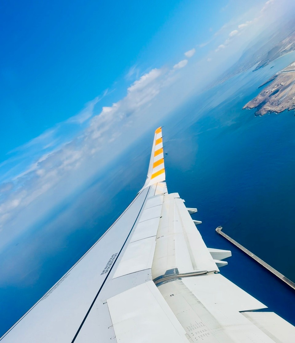 Griechenland - Nea Alikarnassos - Da schließt sich der Kreis.

Auf der Mole haben wir vor gut 14 Tagen gestanden und die Flugzeuge beim Start beobachtet. 