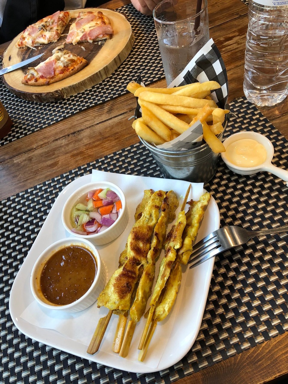 Thailand -  - Thai Chicken mit Erdnusssoße 🥜