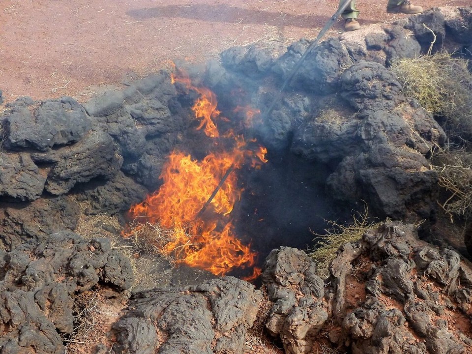 Spanien - Arrecife - ... und innert 30 Sekunden lodert das Feuer