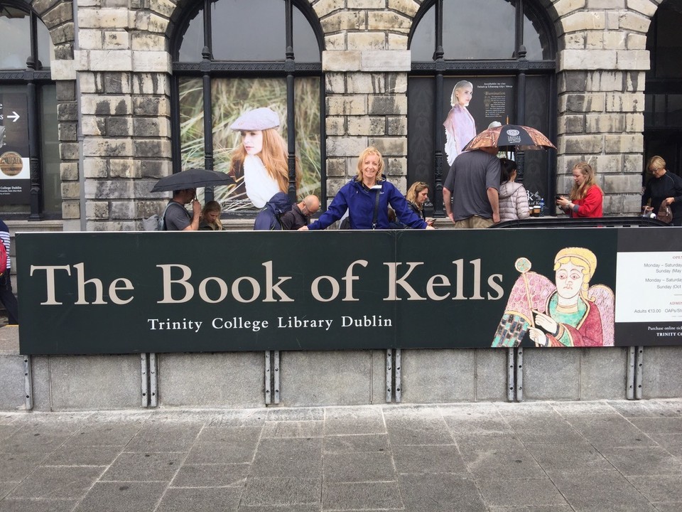  - Ireland, Dublin - Trinity College Library Dublin