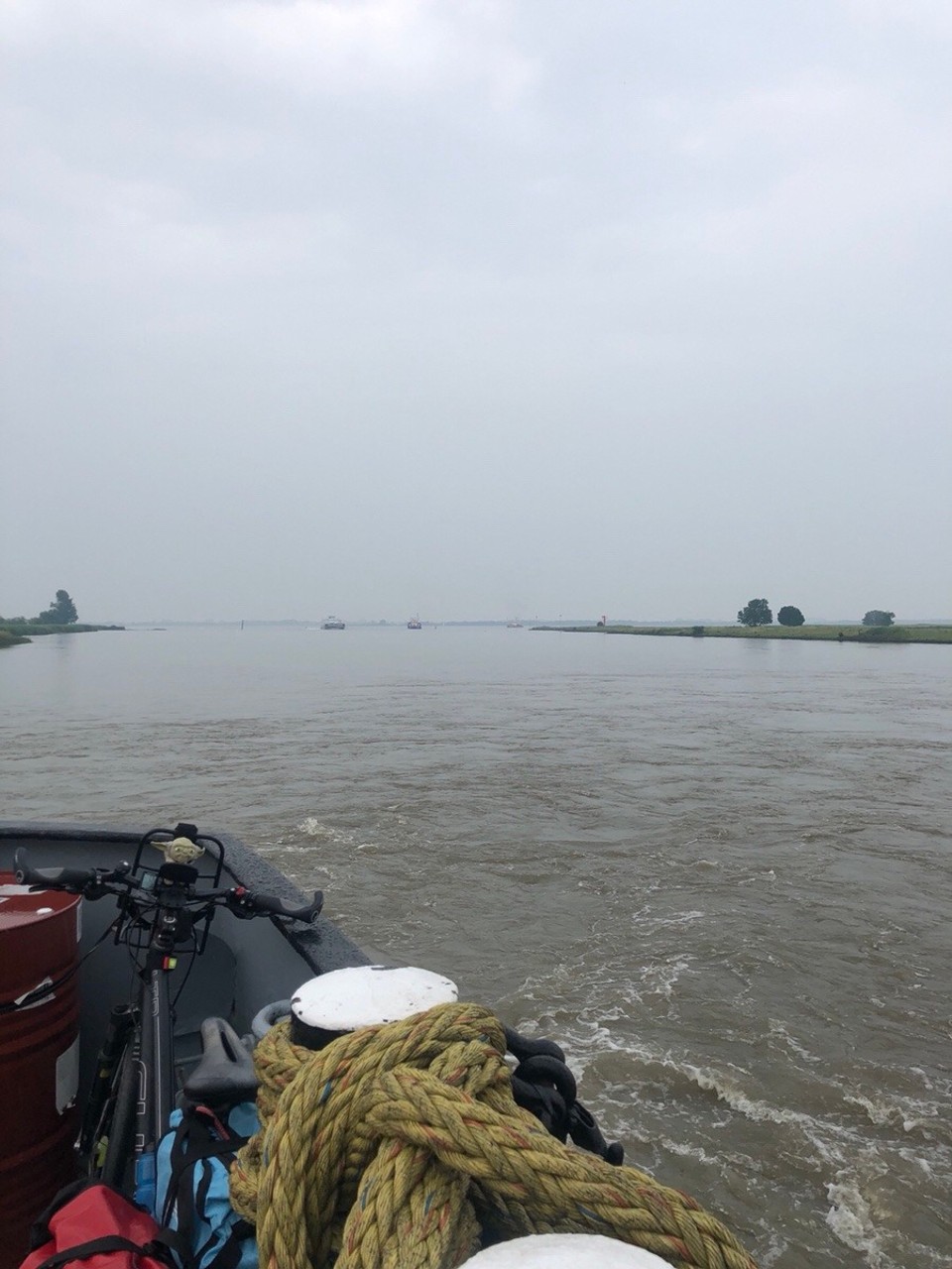 Deutschland - Wilster - Auf der Elbe