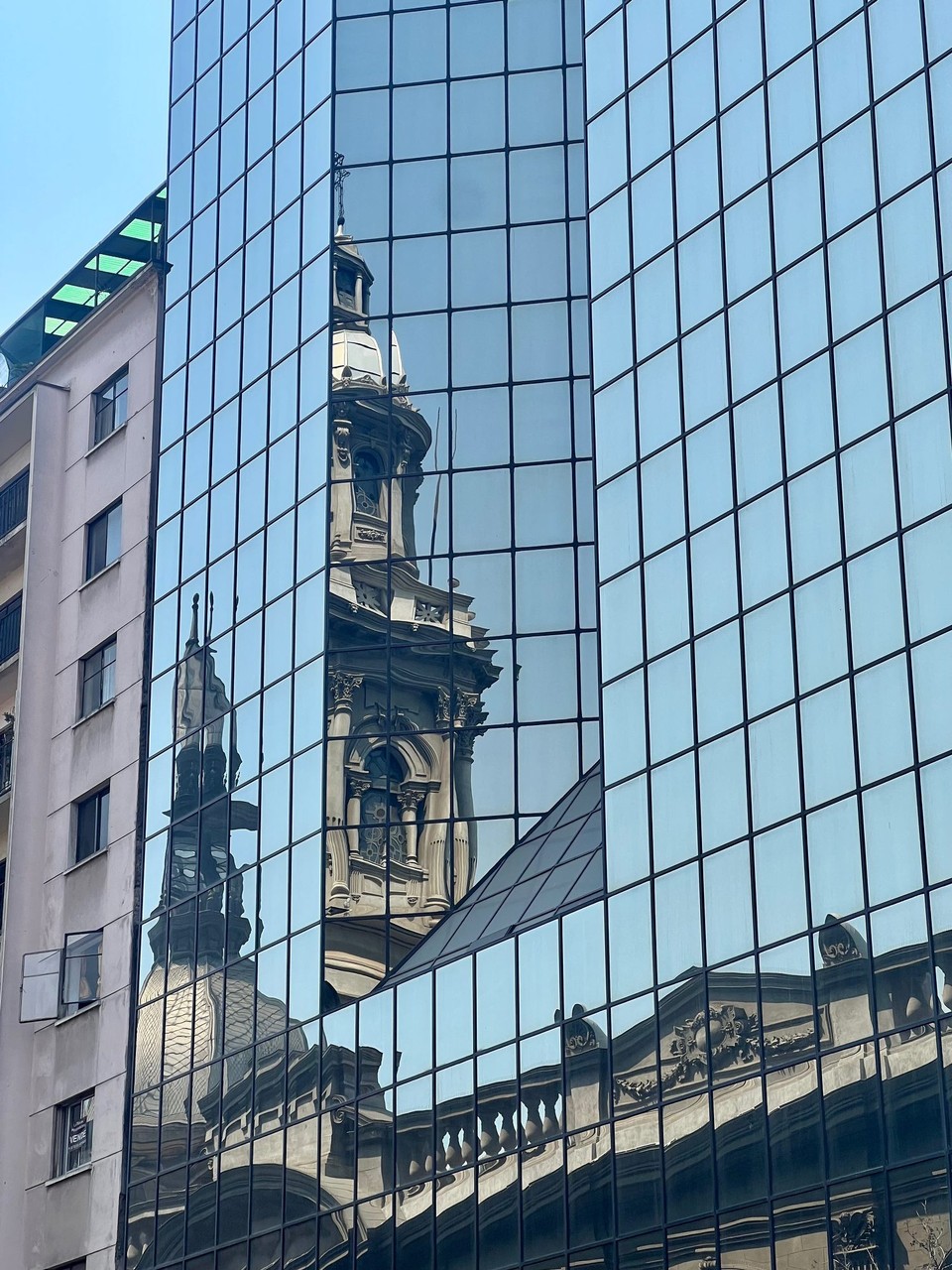 Chile - Santiago - Arty pic of the catholic cathedral 