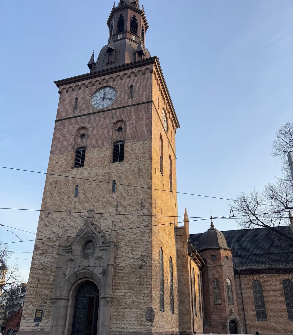 Norwegen - Oslo - Der Dom ohne Spitze 