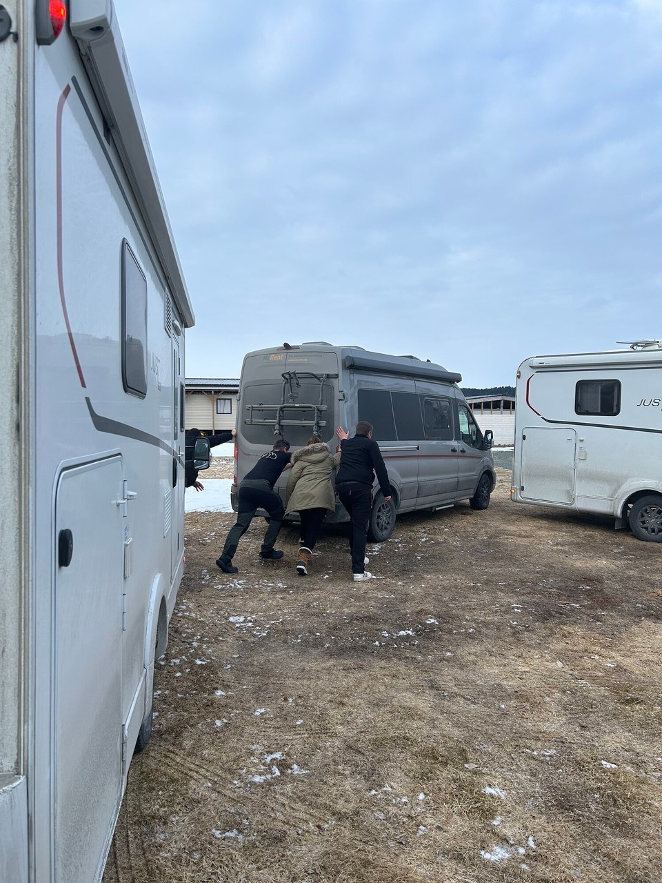 Norwegen - Løten - Festgefroren🥶