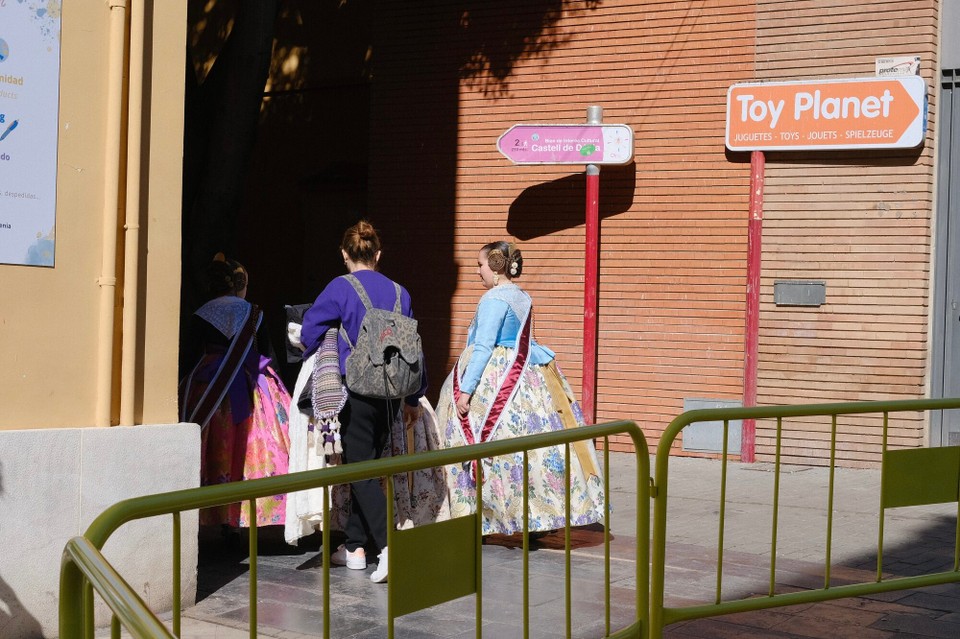 Spanien - Dénia - Die Trachten zum Falla-Fest